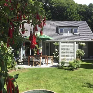 Sunny Glen Waikanae